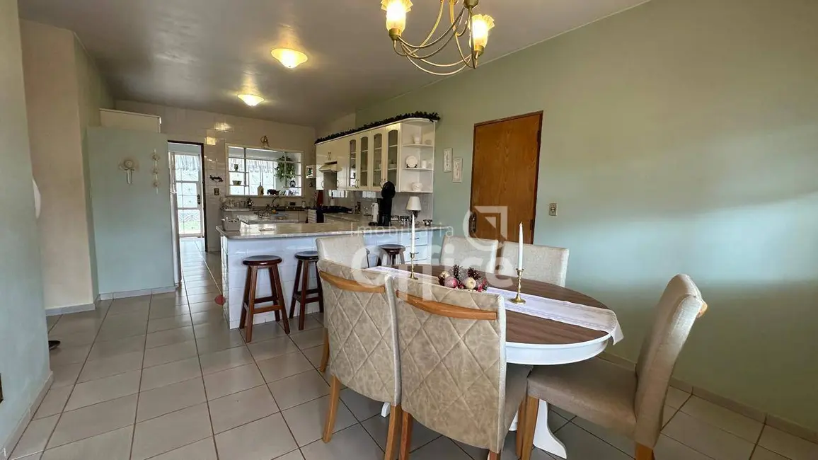 Foto 7 de Sobrado com 4 quartos à venda, 400m2 em Vila Santa Isabel, Anapolis - GO