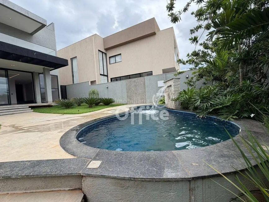 Foto 7 de Casa de Condomínio com 4 quartos à venda, 420m2 em Condomínio Residencial Grand Trianon, Anapolis - GO