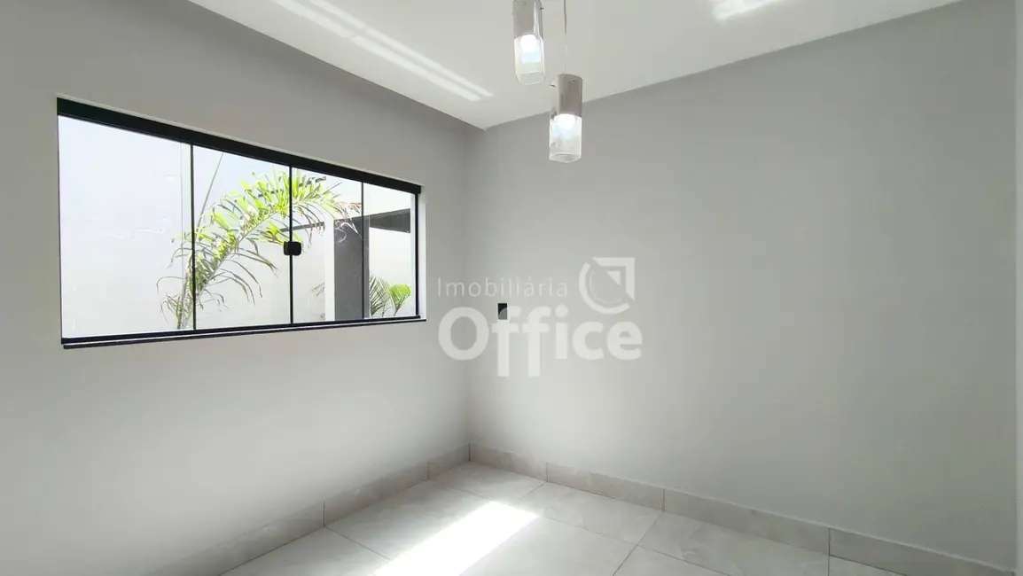 Foto 9 de Casa com 3 quartos à venda, 420m2 em Anapolis - GO