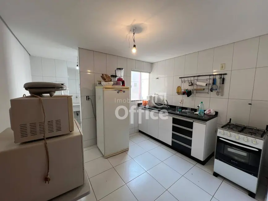 Apartamento com 3 quartos para alugar, 77m2 em Setor Sul Jamil Miguel, Anapolis - GO - imagem 8 Foto 8 de Apartamento com 3 quartos para alugar, 77m2 em Setor Sul Jamil Miguel, Anapolis - GO