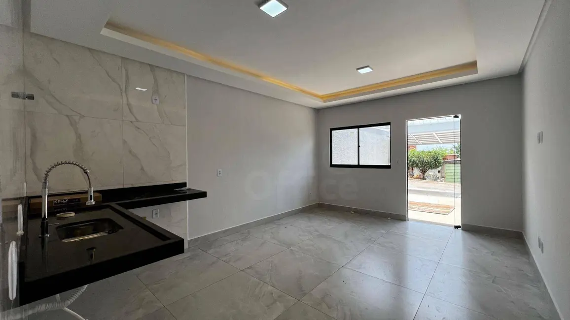 Foto 1 de Casa com 2 quartos à venda, 100m2 em Víviam Parque, Anapolis - GO