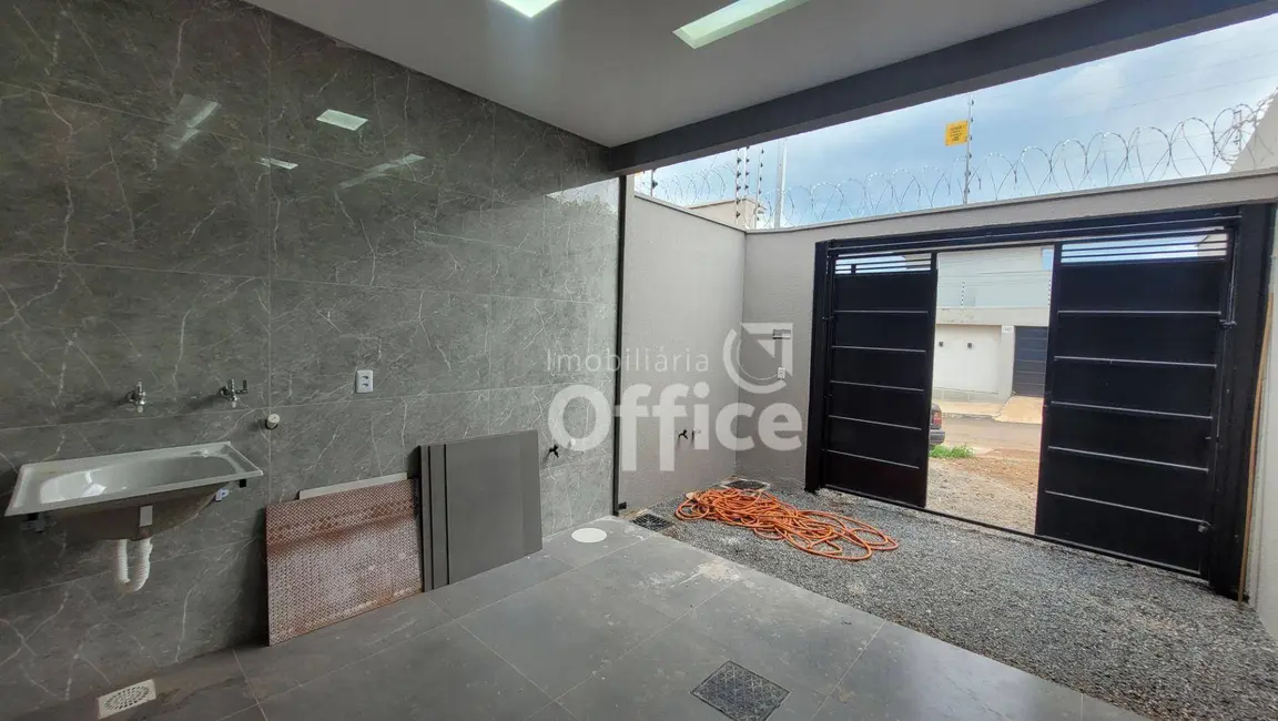 Foto 3 de Casa com 3 quartos à venda, 100m2 em Residencial São Vicente, Anapolis - GO