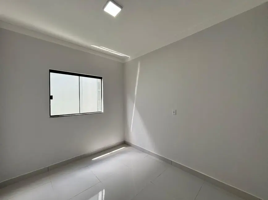 Foto 8 de Casa com 3 quartos à venda, 150m2 em Setor Summerville, Anapolis - GO