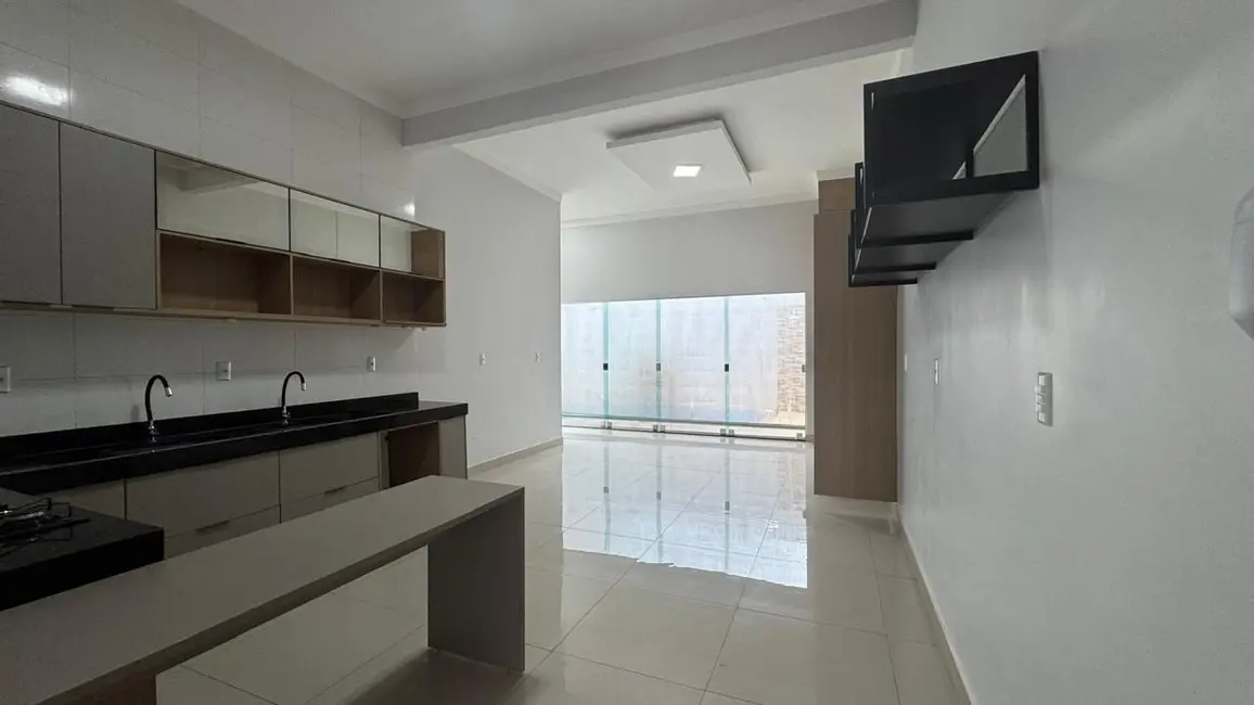 Foto 5 de Casa com 3 quartos à venda, 305m2 em Residencial Vale do Sol, Anapolis - GO