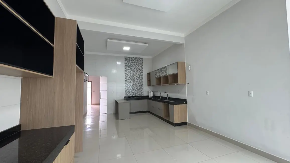 Foto 6 de Casa com 3 quartos à venda, 305m2 em Residencial Vale do Sol, Anapolis - GO