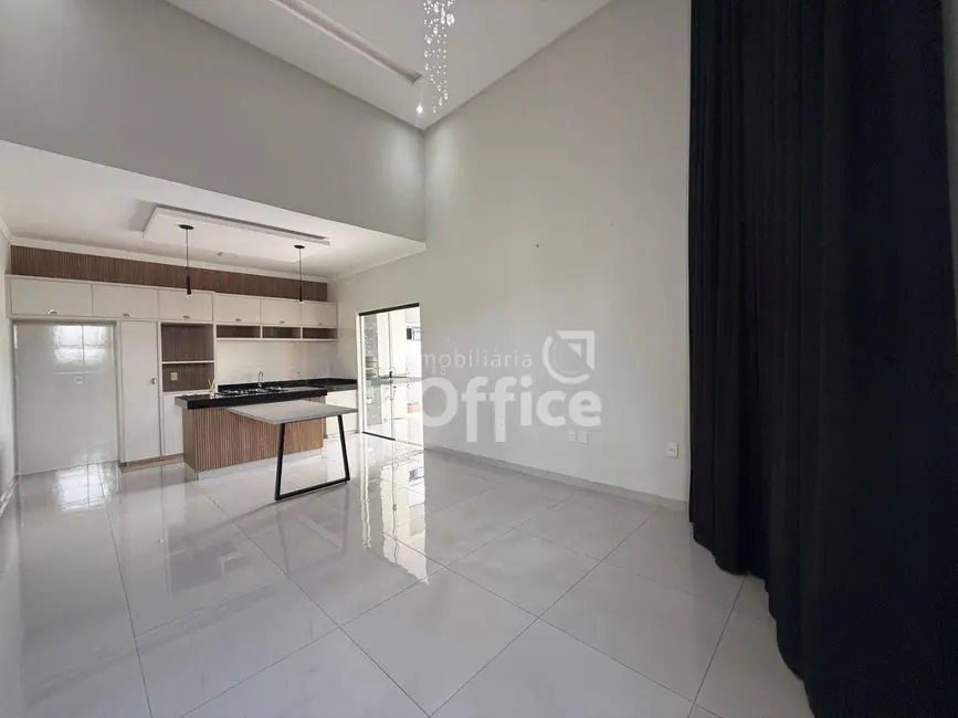 Foto 5 de Casa com 3 quartos à venda, 220m2 em Parque Brasília 2ª Etapa, Anapolis - GO