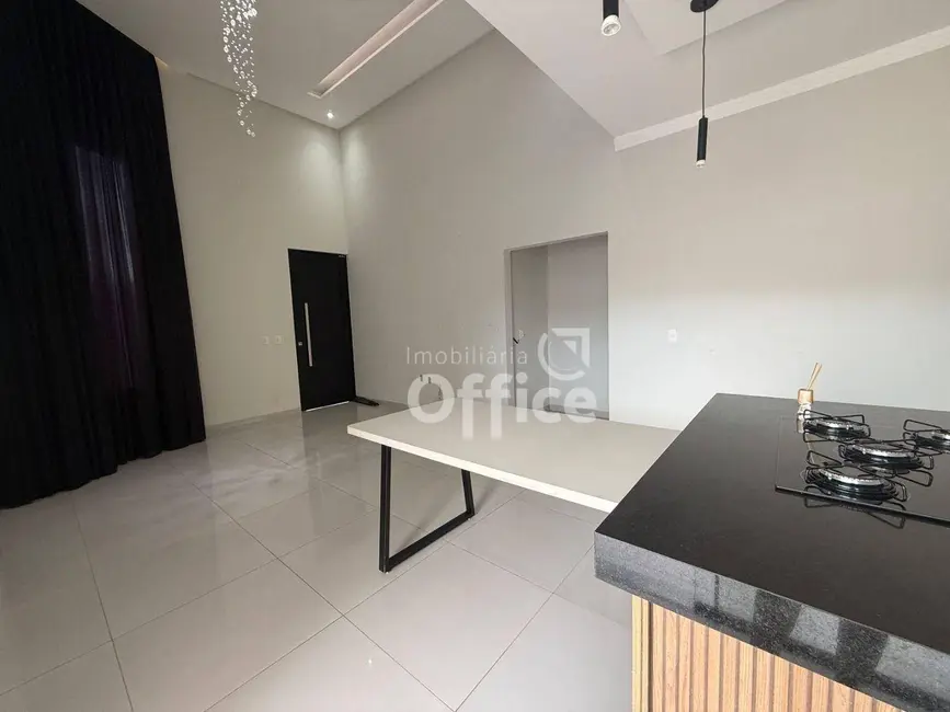 Foto 6 de Casa com 3 quartos à venda, 220m2 em Parque Brasília 2ª Etapa, Anapolis - GO