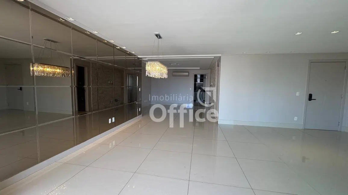 Foto 3 de Apartamento com 4 quartos à venda, 198m2 em Jundiaí, Anapolis - GO
