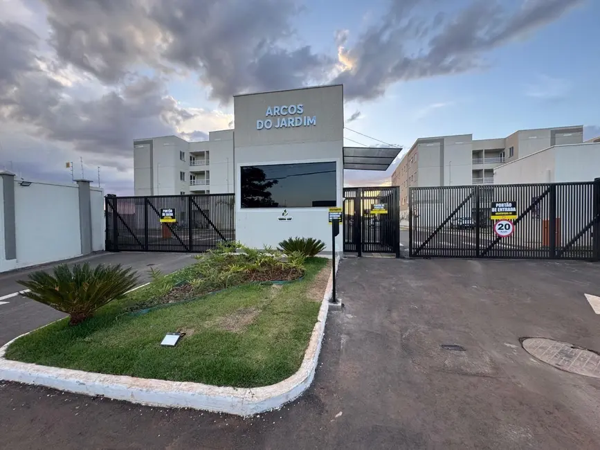 Apartamento com 2 quartos para alugar, 50m2 em Lourdes, Anapolis - GO - imagem 1 Foto 1 de Apartamento com 2 quartos para alugar, 50m2 em Lourdes, Anapolis - GO