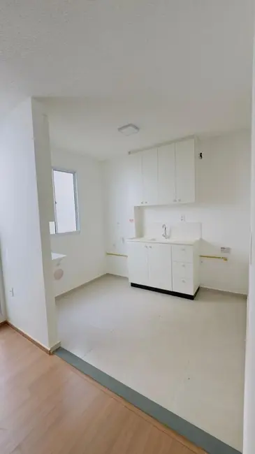 Apartamento com 2 quartos para alugar, 50m2 em Lourdes, Anapolis - GO - imagem 3 Foto 3 de Apartamento com 2 quartos para alugar, 50m2 em Lourdes, Anapolis - GO