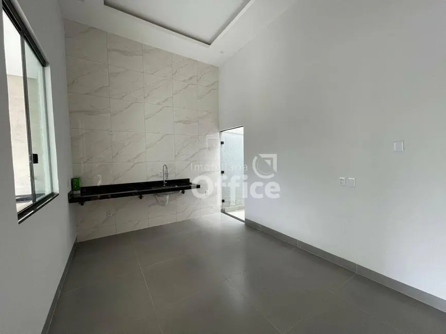 Foto 3 de Casa com 3 quartos à venda, 100m2 em Jardim Itália, Anapolis - GO