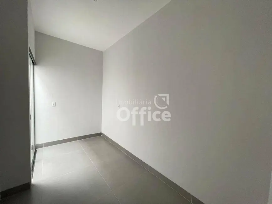 Foto 8 de Casa com 3 quartos à venda, 100m2 em Jardim Itália, Anapolis - GO