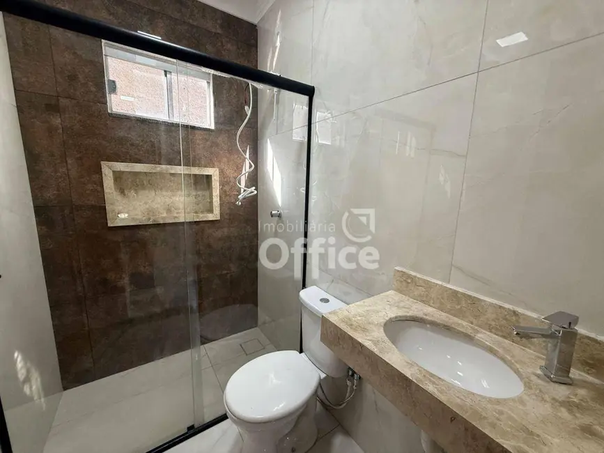 Foto 7 de Casa com 3 quartos à venda, 300m2 em Parque Brasília, Anapolis - GO