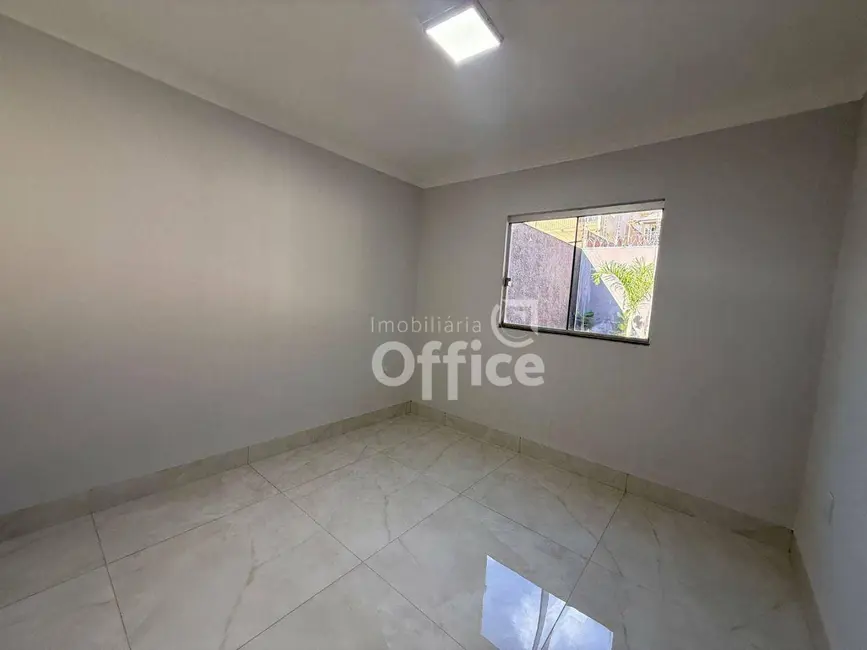Foto 8 de Casa com 3 quartos à venda, 300m2 em Parque Brasília, Anapolis - GO