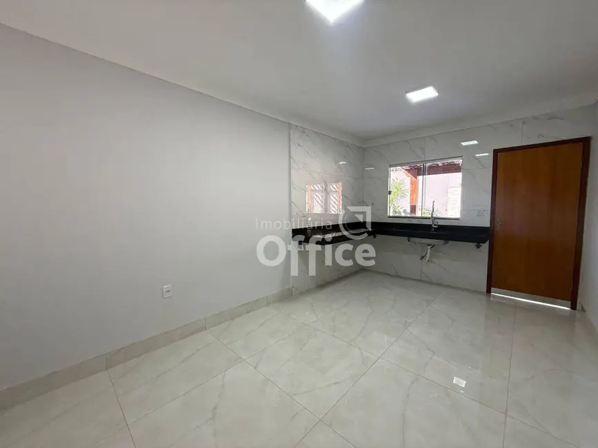 Foto 5 de Casa com 3 quartos à venda, 300m2 em Parque Brasília, Anapolis - GO