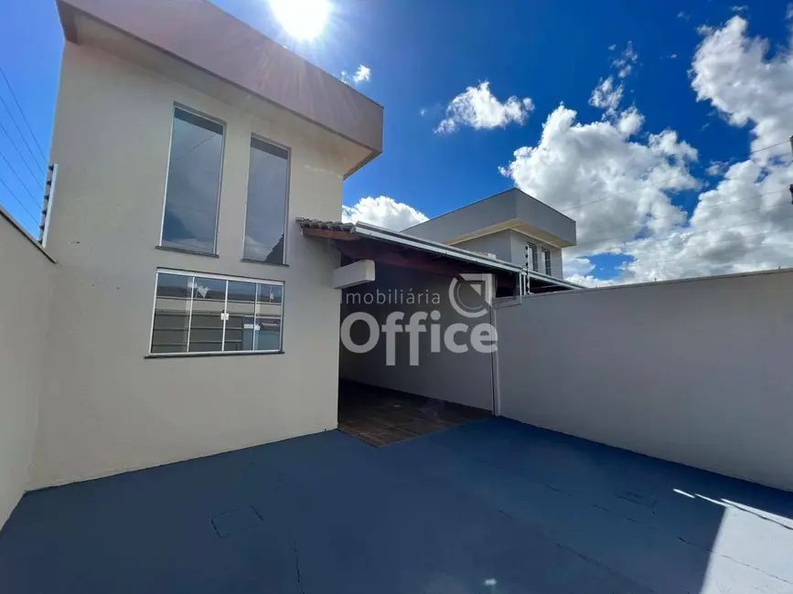 Foto 1 de Casa com 3 quartos para alugar, 150m2 em Jibran El Hadj, Anapolis - GO