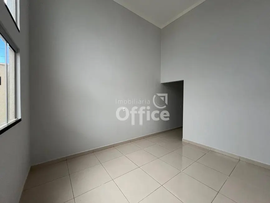 Foto 8 de Casa com 3 quartos para alugar, 150m2 em Jibran El Hadj, Anapolis - GO