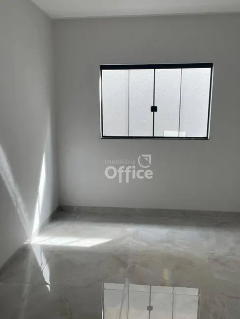 Foto 9 de Casa com 3 quartos à venda, 200m2 em Jardim Itália, Anapolis - GO