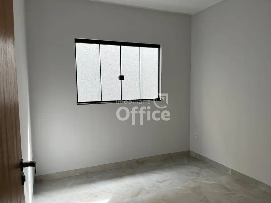 Foto 4 de Casa com 3 quartos à venda, 200m2 em Jardim Itália, Anapolis - GO
