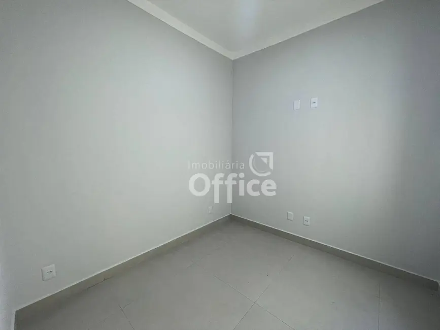 Foto 9 de Casa com 2 quartos à venda, 100m2 em Anapolis - GO