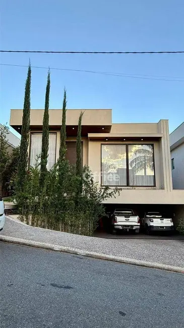 Casa de Condomínio com 4 quartos para alugar, 490m2 em Residencial Anaville, Anapolis - GO - imagem 2 Foto 2 de Casa de Condomínio com 4 quartos para alugar, 490m2 em Residencial Anaville, Anapolis - GO