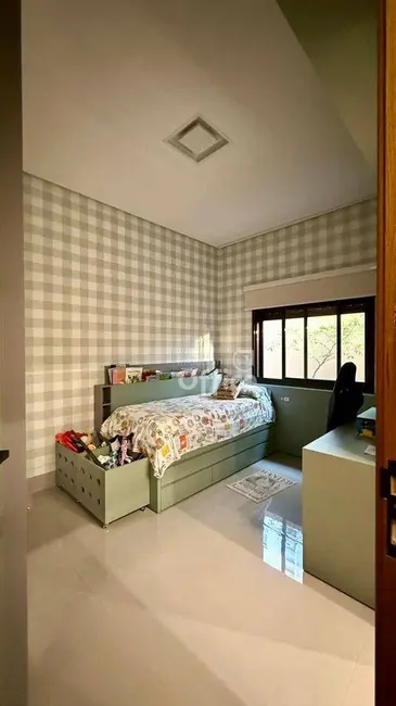 Casa de Condomínio com 4 quartos para alugar, 490m2 em Residencial Anaville, Anapolis - GO - imagem 1 Foto 1 de Casa de Condomínio com 4 quartos para alugar, 490m2 em Residencial Anaville, Anapolis - GO