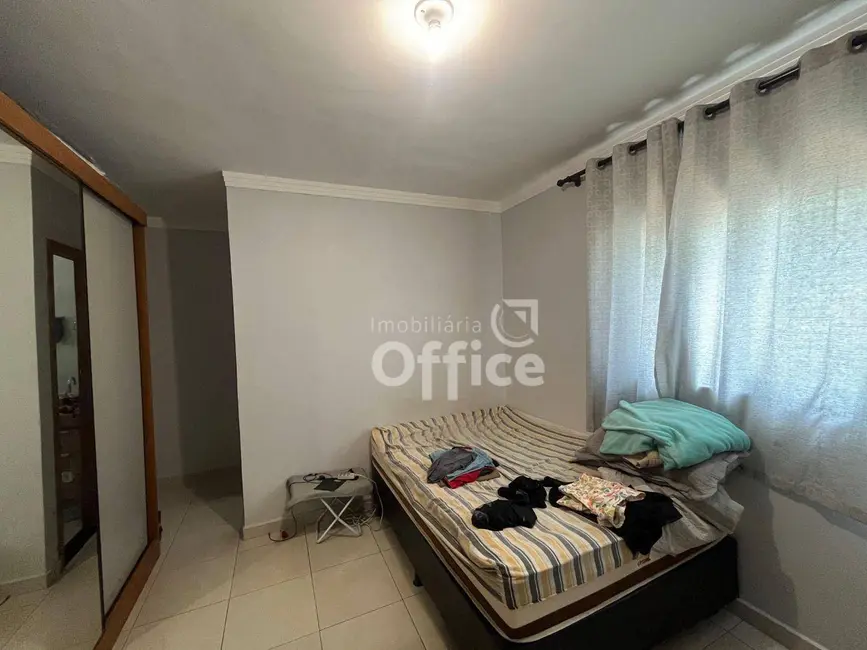 Foto 6 de Apartamento com 3 quartos à venda, 79m2 em Chácaras Colorado, Anapolis - GO