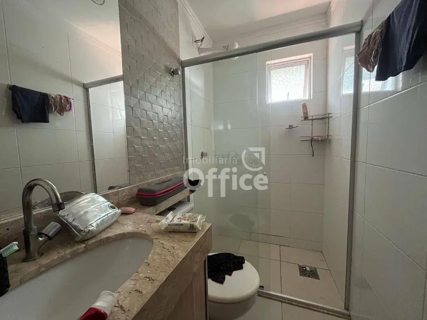Foto 9 de Apartamento com 3 quartos à venda, 79m2 em Chácaras Colorado, Anapolis - GO