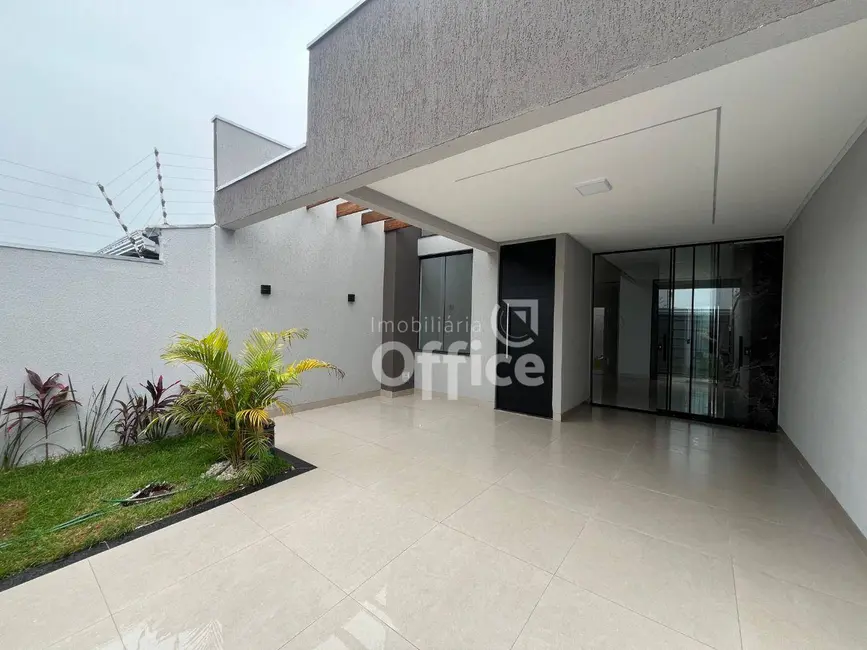 Foto 2 de Casa com 3 quartos à venda, 150m2 em Residencial Flor do Cerrado, Anapolis - GO