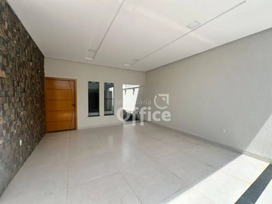 Foto 4 de Casa com 3 quartos à venda, 200m2 em Jardim Itália, Anapolis - GO