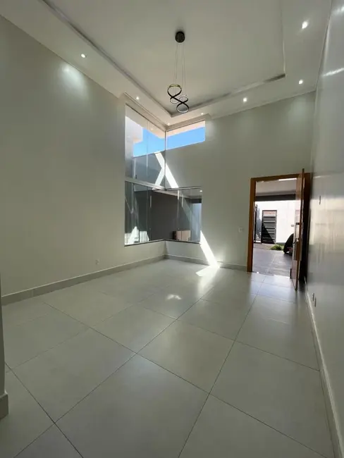 Foto 9 de Casa com 3 quartos à venda, 180m2 em Anapolis - GO