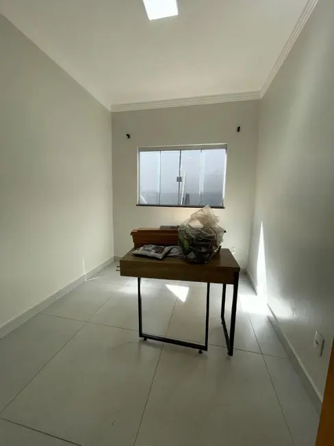 Foto 6 de Casa com 3 quartos à venda, 180m2 em Anapolis - GO
