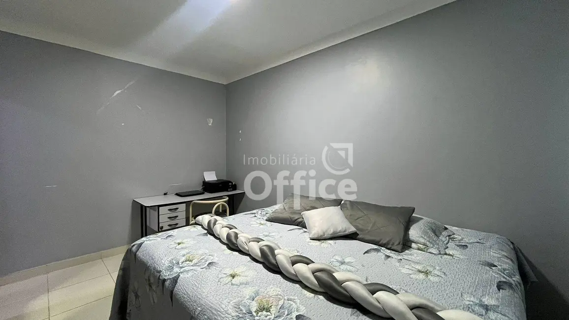 Foto 5 de Casa com 3 quartos à venda, 152m2 em Parque dos Pirineus, Anapolis - GO