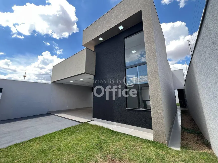 Foto 1 de Casa com 3 quartos à venda, 250m2 em Jardim Arco Verde, Anapolis - GO