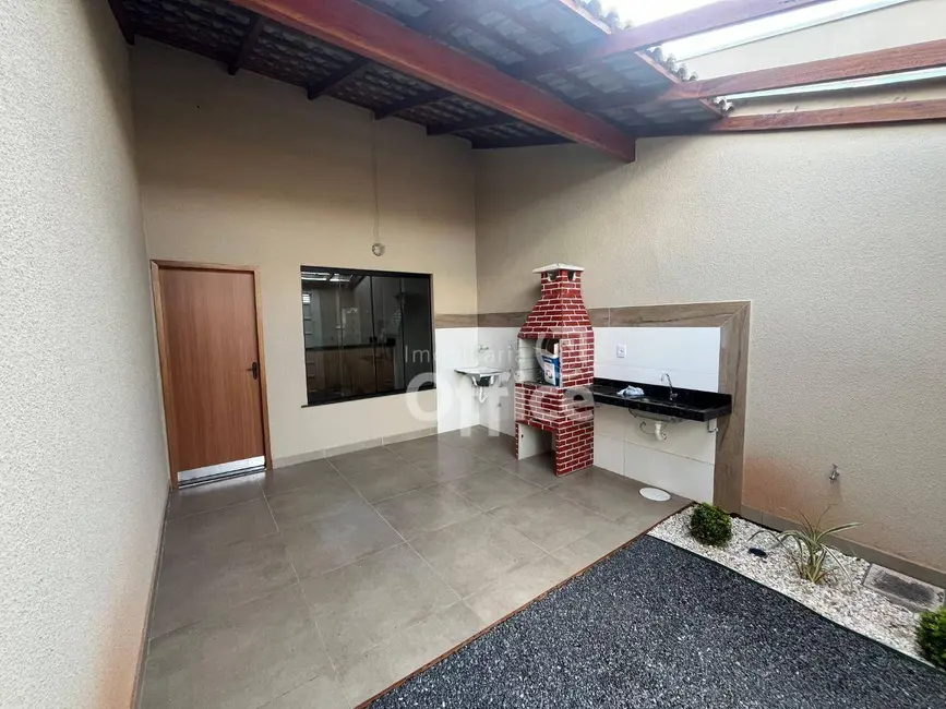Foto 1 de Casa com 3 quartos à venda, 100m2 em Residencial Ana Caroline, Anapolis - GO