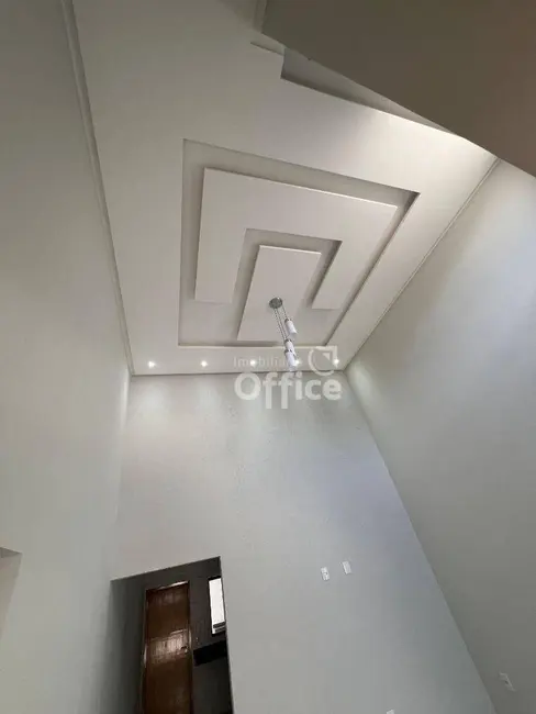 Foto 5 de Casa com 3 quartos à venda, 250m2 em Jardim Arco Verde, Anapolis - GO