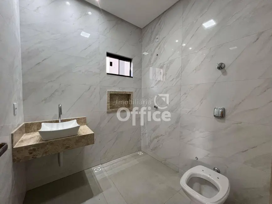 Foto 7 de Casa com 3 quartos à venda, 250m2 em Jardim Arco Verde, Anapolis - GO