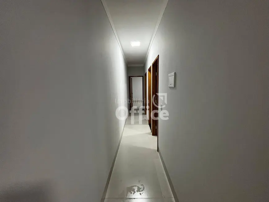 Foto 5 de Casa com 3 quartos à venda, 150m2 em Anapolis - GO