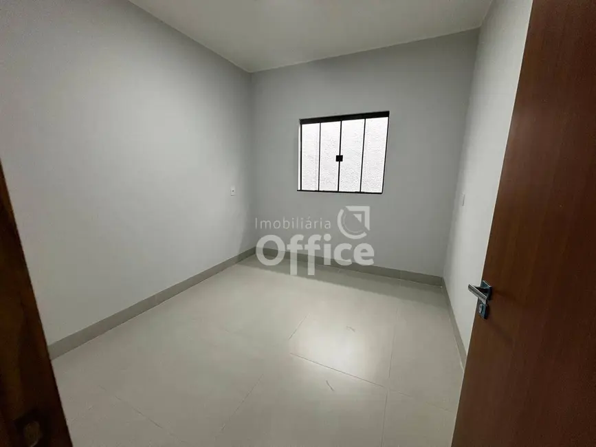 Foto 8 de Casa com 3 quartos à venda, 150m2 em Anapolis - GO