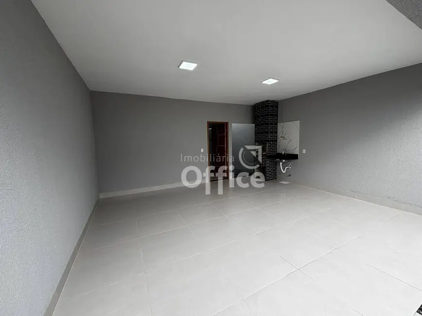 Foto 1 de Casa com 3 quartos à venda, 150m2 em Anapolis - GO