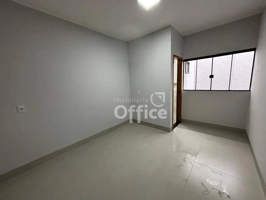 Foto 9 de Casa com 3 quartos à venda, 150m2 em Anapolis - GO