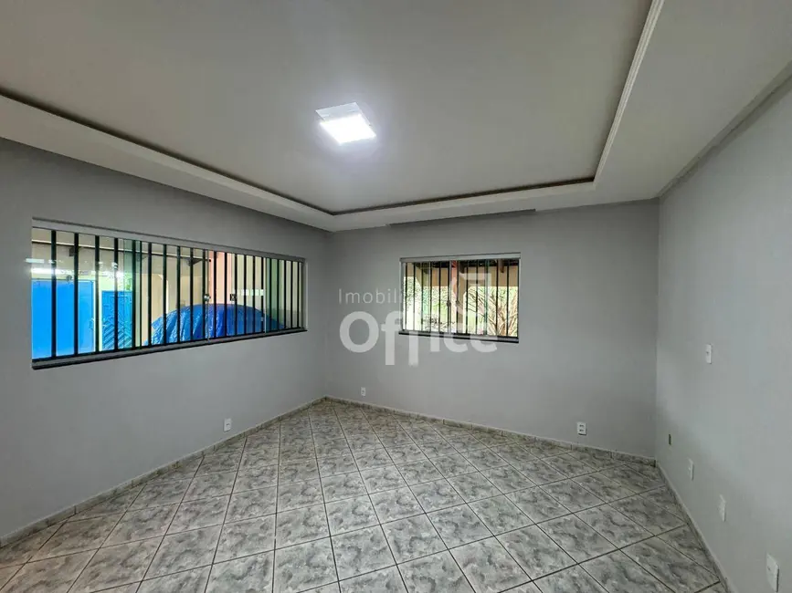 Foto 8 de Casa com 3 quartos para alugar, 400m2 em Boa Vista, Anapolis - GO