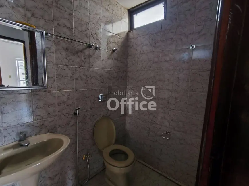 Foto 9 de Apartamento com 3 quartos à venda, 158m2 em Cidade Jardim, Anapolis - GO