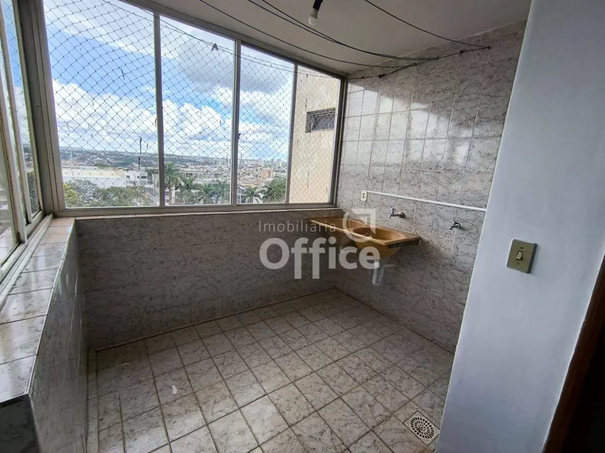 Foto 7 de Apartamento com 3 quartos à venda, 158m2 em Cidade Jardim, Anapolis - GO