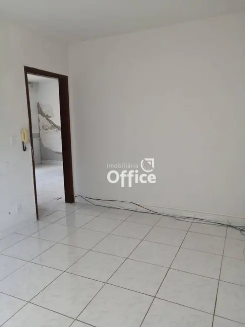 Foto 2 de Casa com 1 quarto à venda, 420m2 em Maracanã, Anapolis - GO