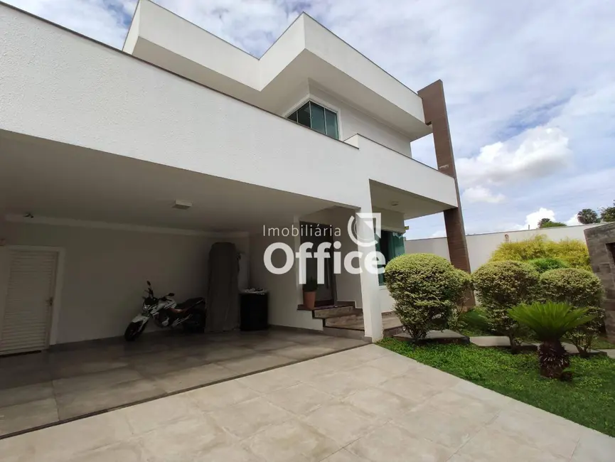 Casa com 3 quartos à venda, 370m2 em Anápolis City, Anapolis - GO - imagem 3 Foto 3 de Casa com 3 quartos à venda, 370m2 em Anápolis City, Anapolis - GO