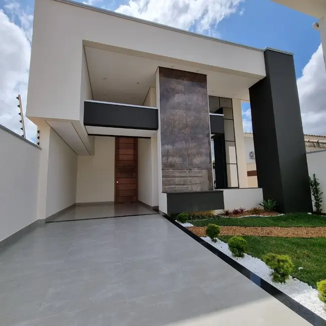 Foto 1 de Casa com 3 quartos à venda, 240m2 em Jardim América, Ariquemes - RO