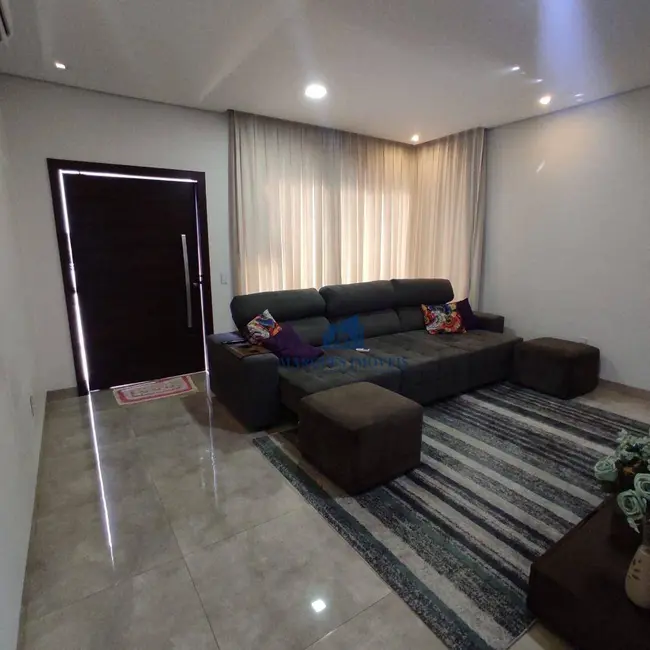 Foto 2 de Casa de Condomínio com 3 quartos à venda, 395m2 em Ariquemes - RO