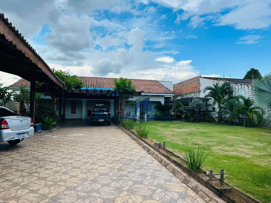 Foto 2 de Casa com 3 quartos à venda, 800m2 em Jardim Jorge Teixeira, Ariquemes - RO