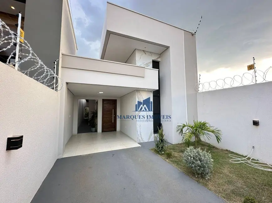 Foto 1 de Casa com 3 quartos à venda, 174m2 em Jardim Paraná, Ariquemes - RO